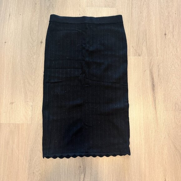 Aritzia Wilfred Vines Skirt in Black - Picture 2 of 5
